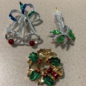 Fun Gerrys holiday pin/broach grouping (156)